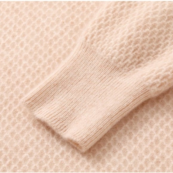 Light Luxury - Women's Half Turtleneck Cashmere Sweater - Picture 7 of 10